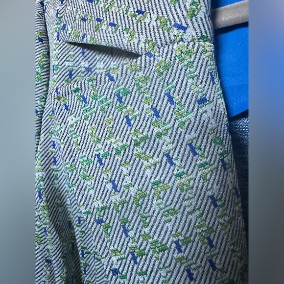 Cabi Presentation Blazer- Worn once for literally a presentation! - Picture 6 of 6